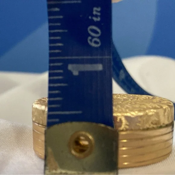 Vintage Avon Brocade Perfume Glacé Gold Tone Case Pill Box Trinkets - Picture 5 of 10